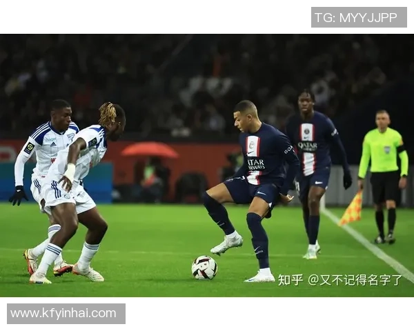 中超精彩对决巴黎圣日耳曼险胜波尔图帽子戏法引爆全场热情
