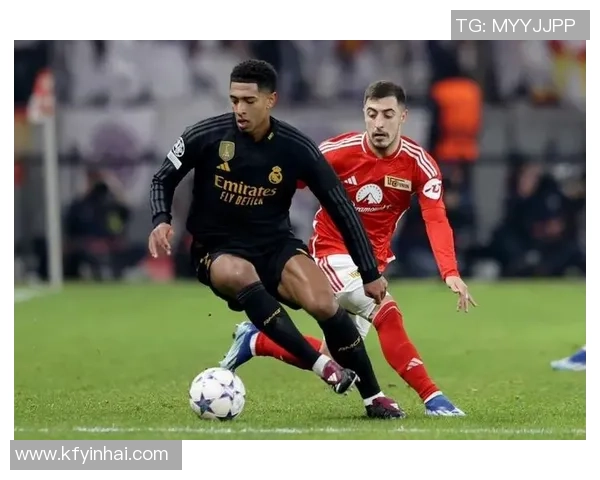 西甲激战AC米兰狂胜曼联五球大捷绝杀时刻点燃全场激情