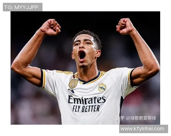 西甲激战:多特蒙德逆转巴萨帽子戏法引发争议判罚全场沸腾